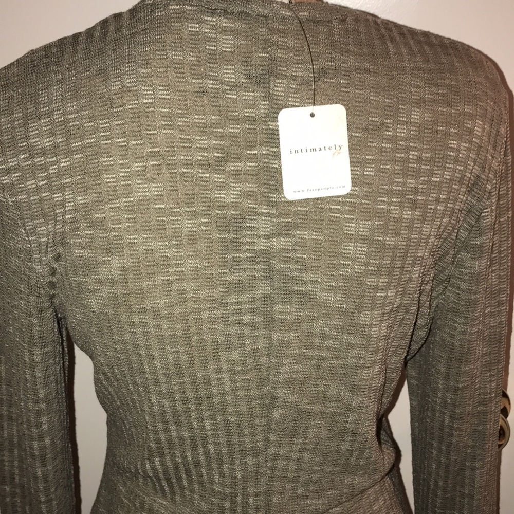 Free People Intimately Aura Layering Top Size Large NWT - Picture 10 of 16